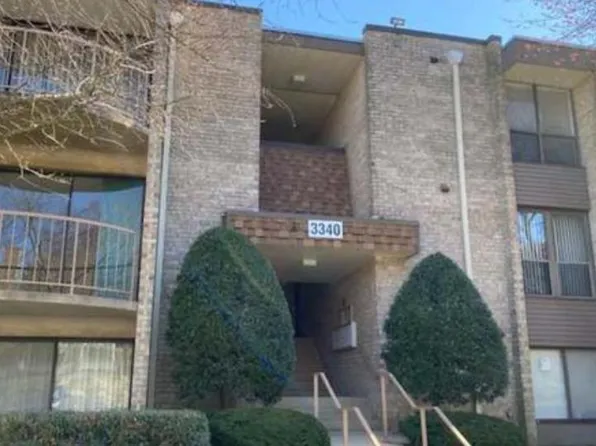 3340 Huntley Square Dr #B, Temple Hills, MD 20748