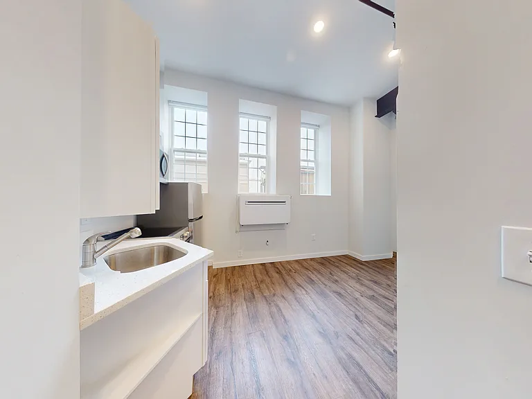 Fleetwood Lofts — Photo 67