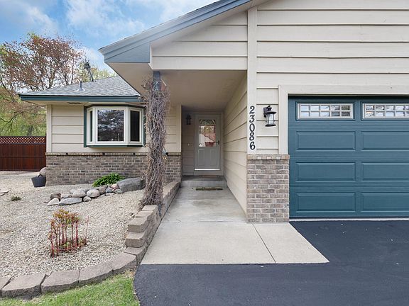 3rd image of 23086 Ivywood St NW