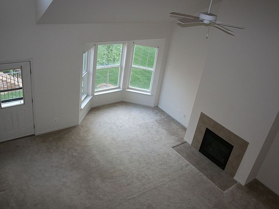 2nd image of 25582 Portico Ln
