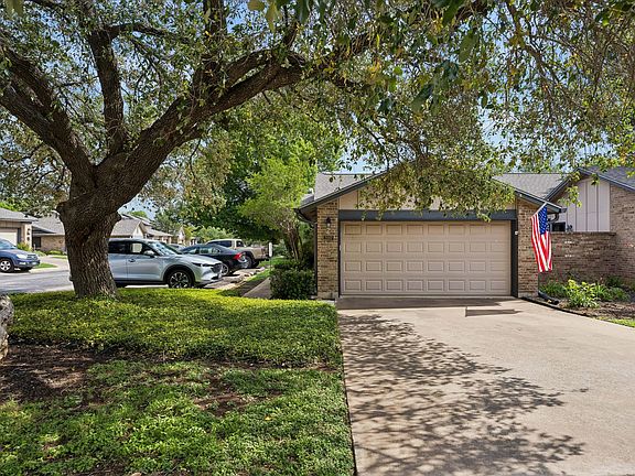 2nd image of 2007 Verbena Dr #1336A