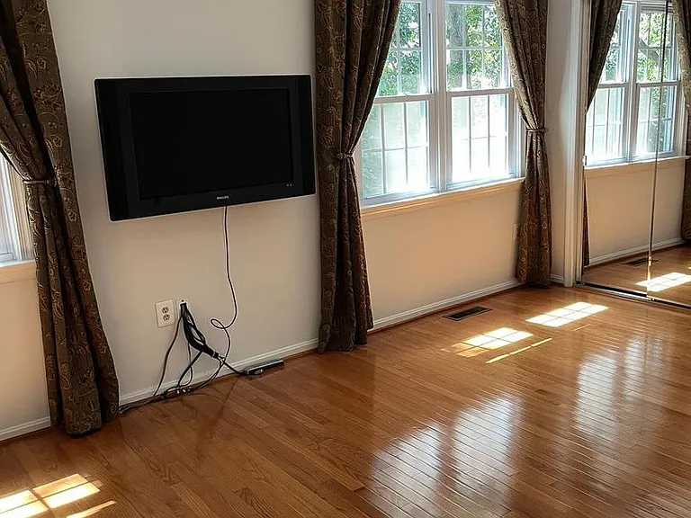 8573 Raglan Rd — Photo 19