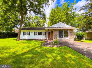 55 Fairway Dr, Yardley, PA 19067