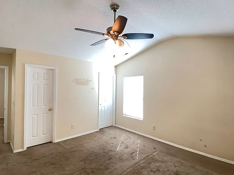 1000 Post Oak Ct — Photo 10