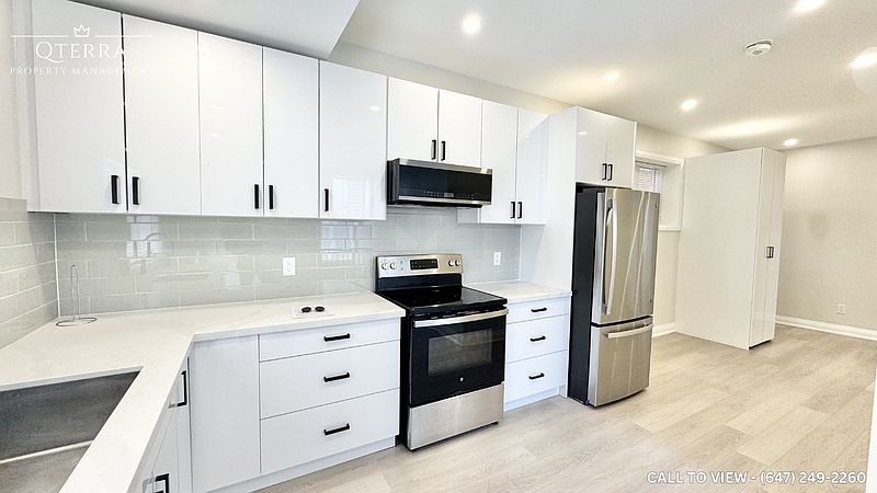 Kitchener Apartment for rent - 5 Bedrooms — photo 2