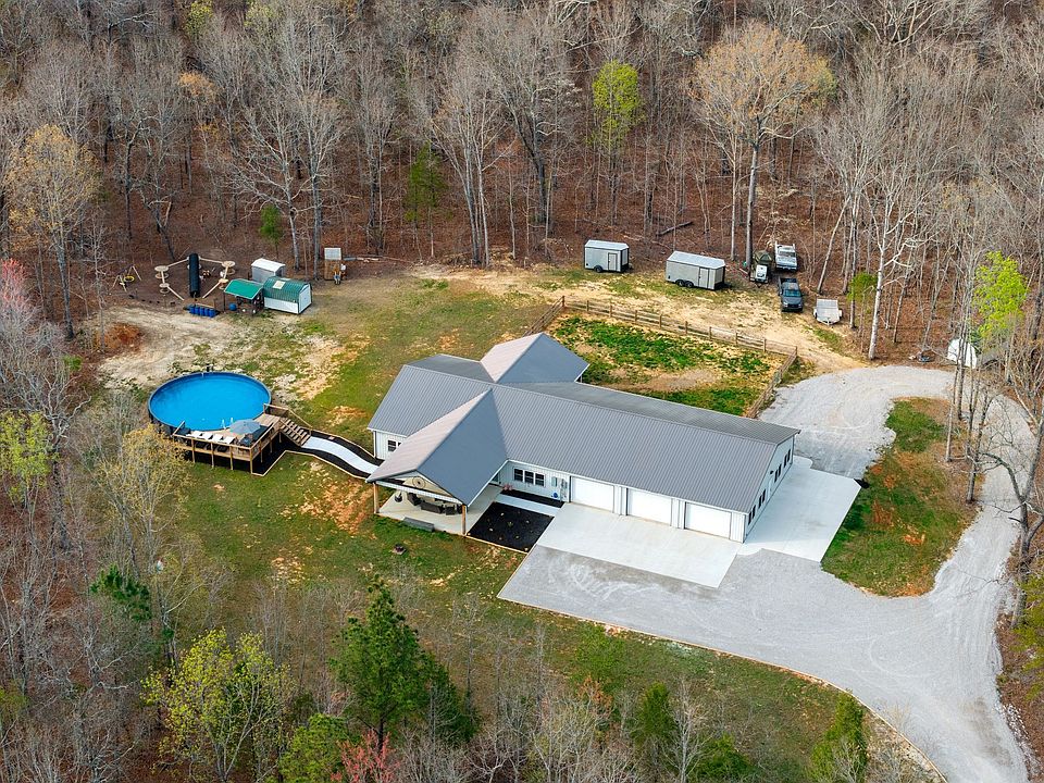 1st image of 300 Mud Ln