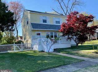 212 W Elm Ave, Lindenwold, NJ 08021