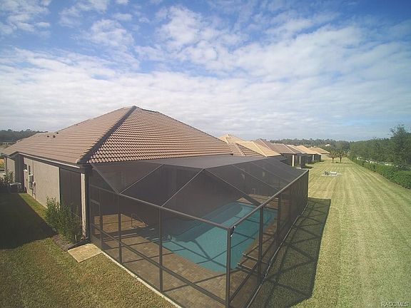 4th image of 983 N Hunt Club Dr