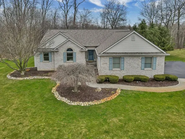 11230 Youngstree Ct, Davisburg, MI 48350
