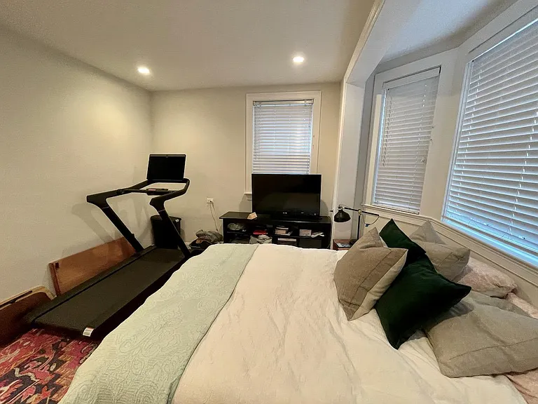 652 Massachusetts Ave #1 — Photo 12