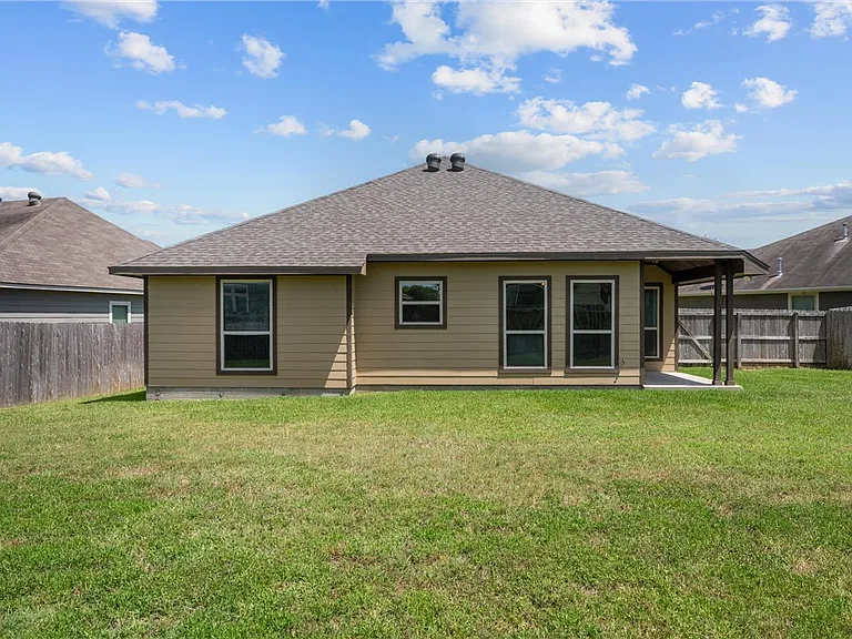 3075 Positano Loop — Photo 18