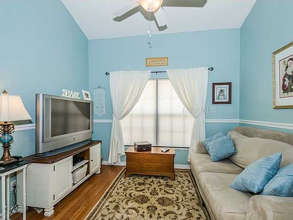 5th image of 3298 Glenridge Dr