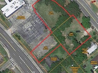 1029 N Broad St, Thomasville, GA 31792