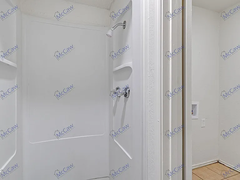 210 Rolston Rd #1 — Photo 16