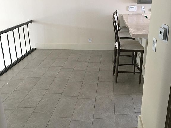5th image of 4218 W Kling St
