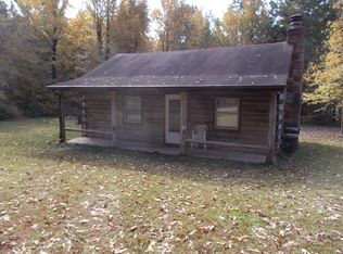 63 Greenmeadow Dr, Big Sandy, TN 38221