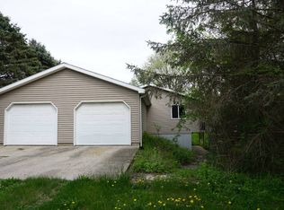 22560 Highway 38, Monticello, IA 52310