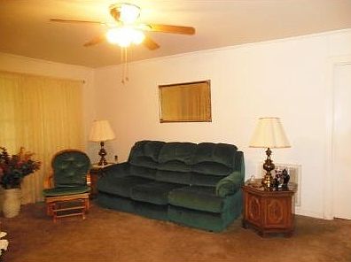 4th image of 3807 Norman St