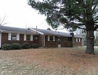 1st image of 106 Pleasant Dr
