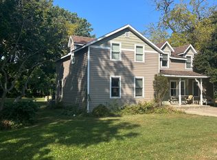 732 Maple St, South Haven, MI 49090