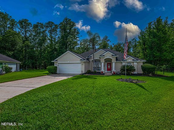 3rd image of 838 WESTMINSTER Drive