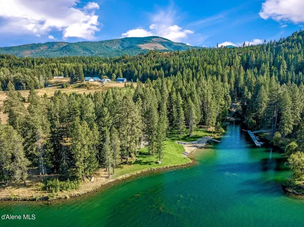 437 Sailors Ln, Priest River, ID 83856
