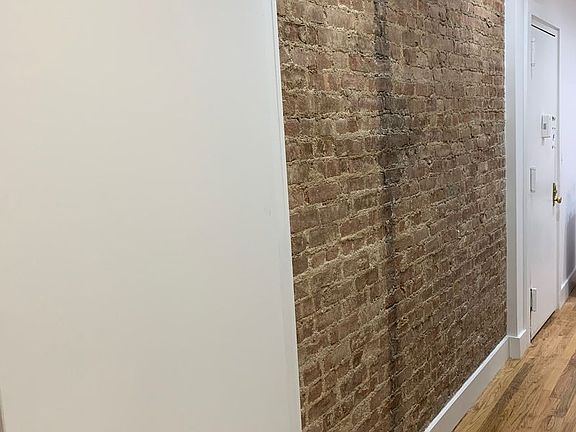 5th image of 712 W 180th St APT 1A