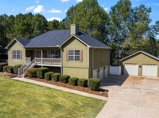 34 Hickory Leaf Ln, Acworth, GA 30101