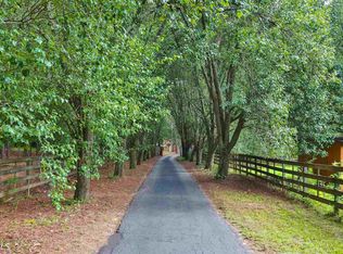 143 Swanson Rd, Fayetteville, GA 30214