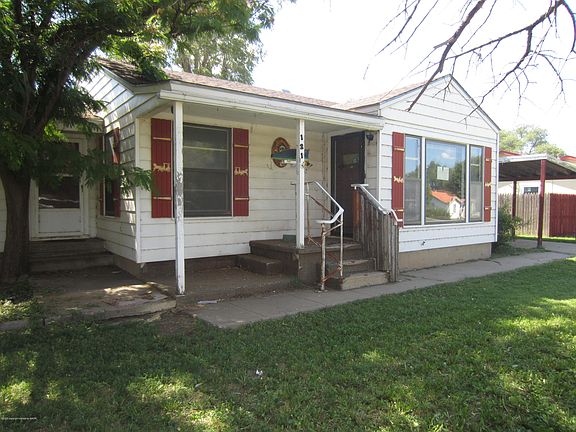 2nd image of 121 Cedar Ave