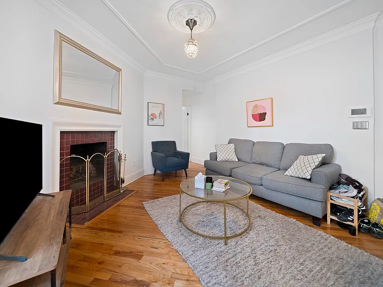 180 Sterling Pl #10 — Photo 1