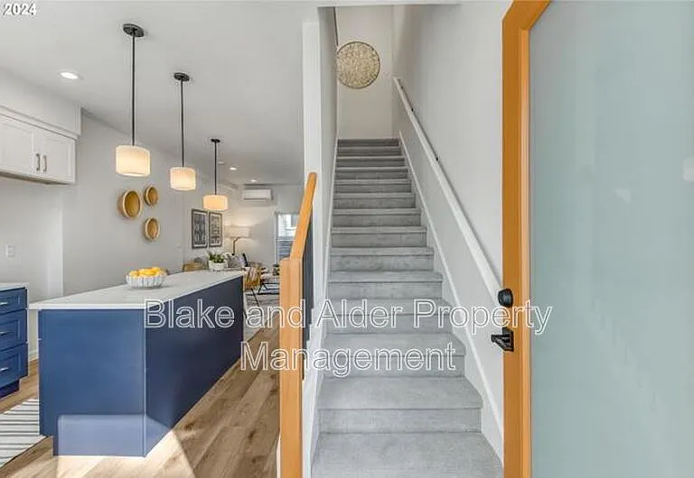 5221 SE Boise St — Photo 5