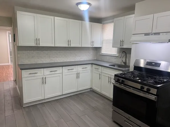 727 Bergen St #1, Newark, NJ 07108