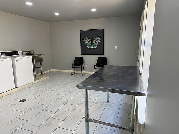 2nd image of 5051 S Toledo Ave #20F