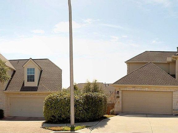 3rd image of 2611 Terlingua Dr