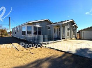 17099 Sycamore St, Hesperia, CA 92345