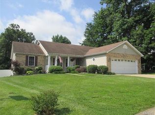 100 Dena Ct, Troy, MO 63379