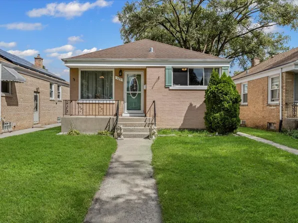 123 Bohland Ave, Bellwood, IL 60104