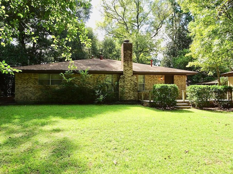 1st image of 10132 Lake Shore Dr