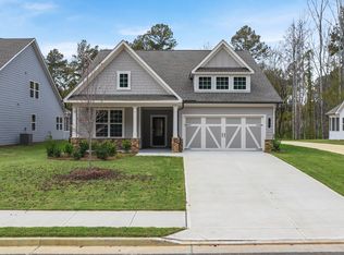 118 Airmont Dr, Sharpsburg, GA 30277