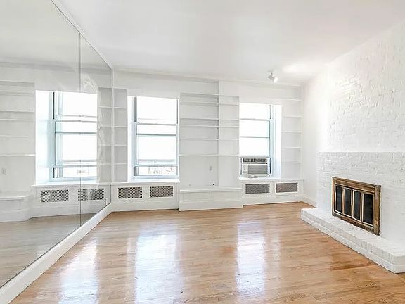 3rd image of 306 E 81st St #2