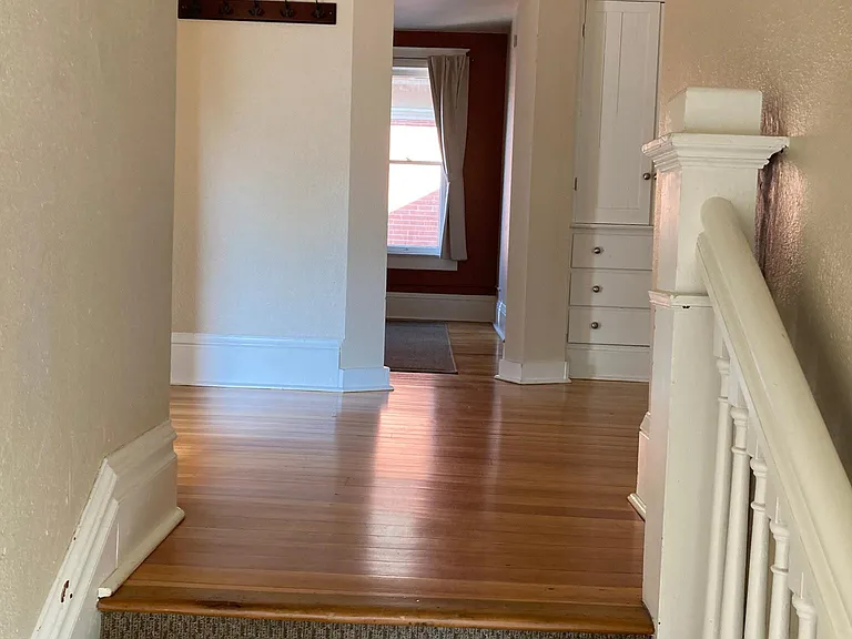 1004 Pine St — Photo 35