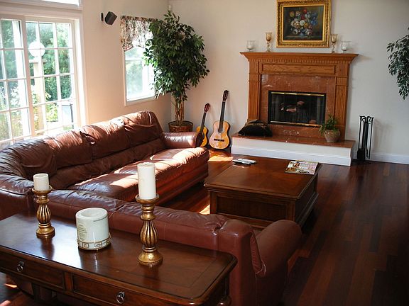 Family Room w/ Fireplace