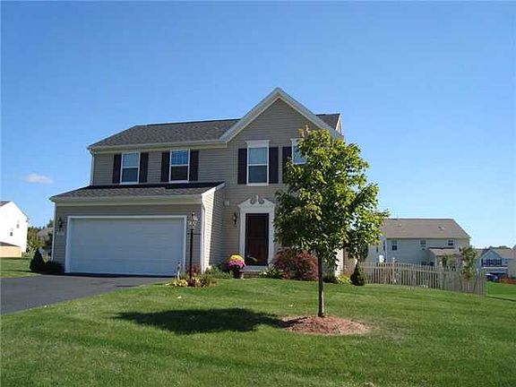 2nd image of 3123 Peacock Cir