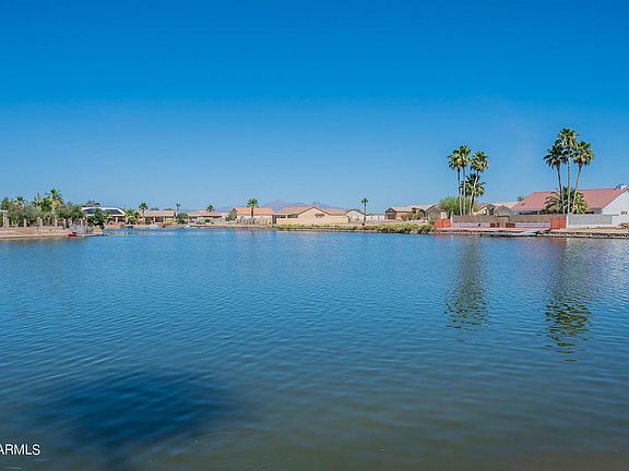 2nd image of 15761 S Lanai Cir