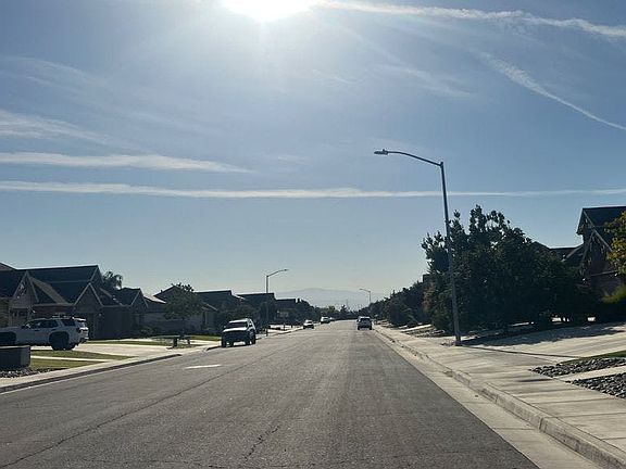 4th image of 9509 Riviera Del Sol Dr