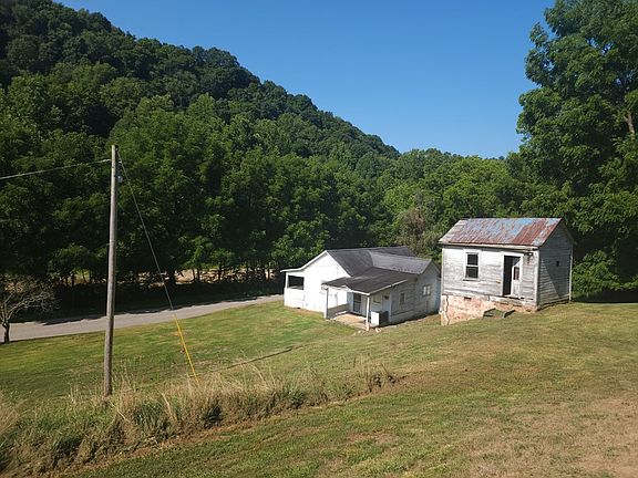 2nd image of 16240 Fish Creek Road