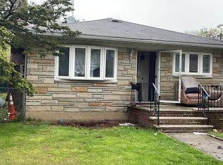 8127 242nd St, Bellerose, NY 11426