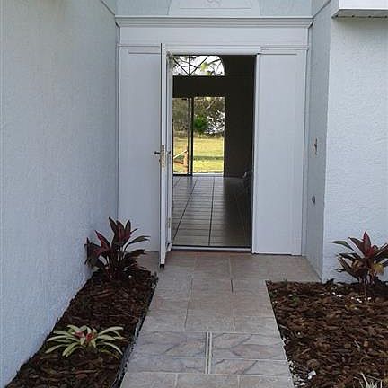 2nd image of 1302 Banbridge Dr