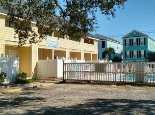 210 Surfside Dr, Myrtle Beach, SC 29575